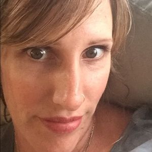 Meet your Posher, Kari